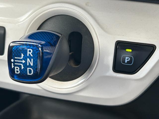 プリウス Sセーフティプラス トヨタセーフティーセンス・バックカメラ・ETC2.0・純正ナビ・LED・ドラレコ・プッシュスタート・純正AW・Bluetooth・クルコン・コーナーセンサー・Pアシスト・フルセグ・LEDフォグ・HUD(40枚目)