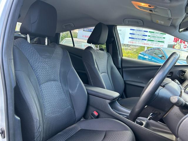 プリウス Sセーフティプラス トヨタセーフティーセンス・バックカメラ・ETC2.0・純正ナビ・LED・ドラレコ・プッシュスタート・純正AW・Bluetooth・クルコン・コーナーセンサー・Pアシスト・フルセグ・LEDフォグ・HUD(54枚目)