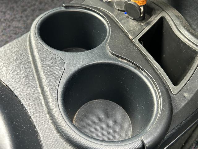 アクア S 衝突軽減・純正ナビ・ビルドインETC・レーンキープ・オートマチックハイビーム・スマートキー・プッシュスタート・Bluetooth・前後ドライブレコーダー・社外AW・オートエアコン・パワーウィンドウ・(39枚目)