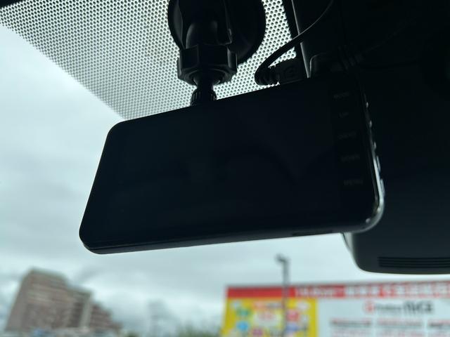 アクア S 衝突軽減・純正ナビ・ビルドインETC・レーンキープ・オートマチックハイビーム・スマートキー・プッシュスタート・Bluetooth・前後ドライブレコーダー・社外AW・オートエアコン・パワーウィンドウ・(45枚目)