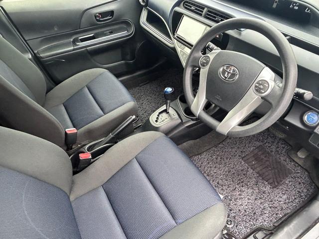 アクア S 衝突軽減・純正ナビ・ビルドインETC・レーンキープ・オートマチックハイビーム・スマートキー・プッシュスタート・Bluetooth・前後ドライブレコーダー・社外AW・オートエアコン・パワーウィンドウ・(51枚目)