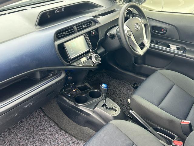 アクア S 衝突軽減・純正ナビ・ビルドインETC・レーンキープ・オートマチックハイビーム・スマートキー・プッシュスタート・Bluetooth・前後ドライブレコーダー・社外AW・オートエアコン・パワーウィンドウ・(59枚目)