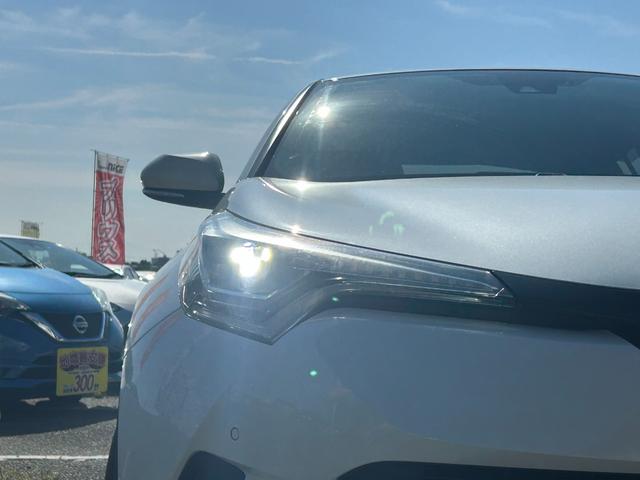 C-HR G 衝突軽減ブレーキ・純正9型ナビ・電子パーキング・シートヒーター・クルコン・ハーフレザー・ブラインドスポットモニター・バックカメラ・ETC・Bluetooth・コーナーセンサー・オートマチックハイビーム(11枚目)