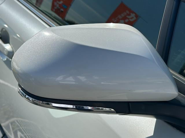 C-HR G 衝突軽減ブレーキ・純正9型ナビ・電子パーキング・シートヒーター・クルコン・ハーフレザー・ブラインドスポットモニター・バックカメラ・ETC・Bluetooth・コーナーセンサー・オートマチックハイビーム(15枚目)