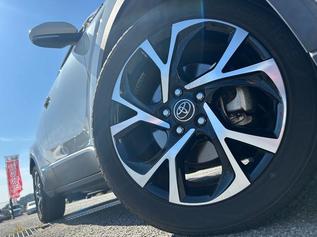 C-HR G 衝突軽減ブレーキ・純正9型ナビ・電子パーキング・シートヒーター・クルコン・ハーフレザー・ブラインドスポットモニター・バックカメラ・ETC・Bluetooth・コーナーセンサー・オートマチックハイビーム(16枚目)