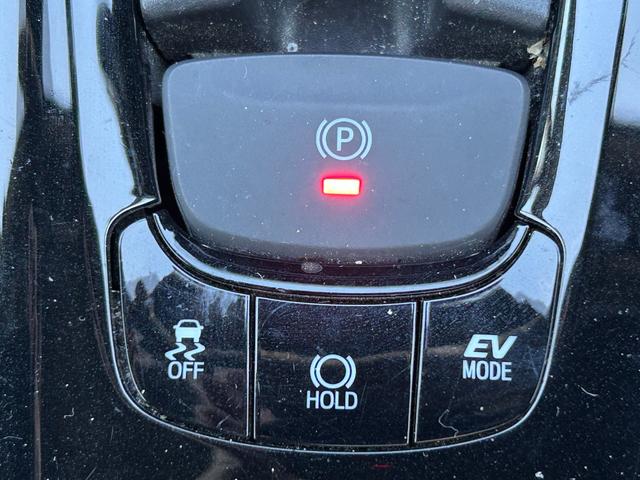 C-HR G 衝突軽減ブレーキ・純正9型ナビ・電子パーキング・シートヒーター・クルコン・ハーフレザー・ブラインドスポットモニター・バックカメラ・ETC・Bluetooth・コーナーセンサー・オートマチックハイビーム(38枚目)