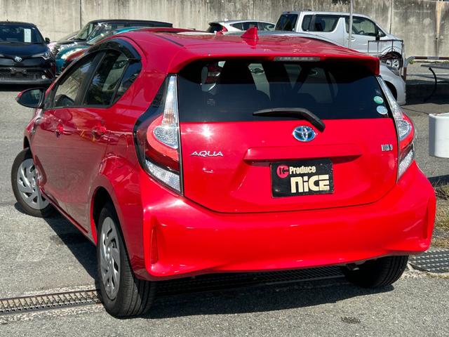 アクア G トヨタセーフティーセンス・クルコン・プッシュスタート・スマートキー・トヨタ純正ナビ・バックカメラ・ビルトインETC・オートマチックハイビーム・レーンキープ・ドラレコ・Bluetooth・電動格納ミラー(18枚目)