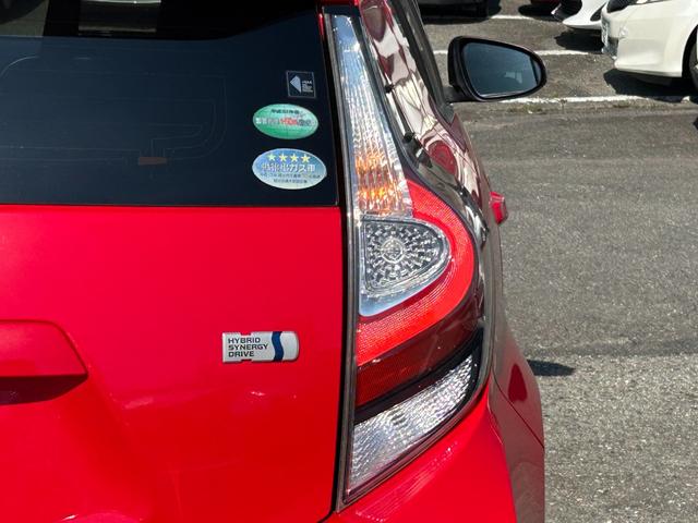 アクア G トヨタセーフティーセンス・クルコン・プッシュスタート・スマートキー・トヨタ純正ナビ・バックカメラ・ビルトインETC・オートマチックハイビーム・レーンキープ・ドラレコ・Bluetooth・電動格納ミラー(21枚目)