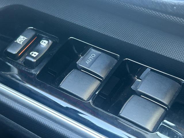 アクア G トヨタセーフティーセンス・クルコン・プッシュスタート・スマートキー・トヨタ純正ナビ・バックカメラ・ビルトインETC・オートマチックハイビーム・レーンキープ・ドラレコ・Bluetooth・電動格納ミラー(36枚目)