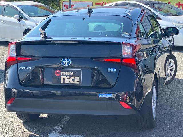 プリウス Ｓ　トヨタセーフティーセンス・レーダークルコン・トヨタ純正ナビ・Ｂカメ・ビルトインＥＴＣ・コーナーセンサー・レーンキープ・オートマチックハイビーム・Ｂｌｕｅｔｏｏｔｈ・フルセグ・ＬＥＤヘッド・フォグランプ（31枚目）