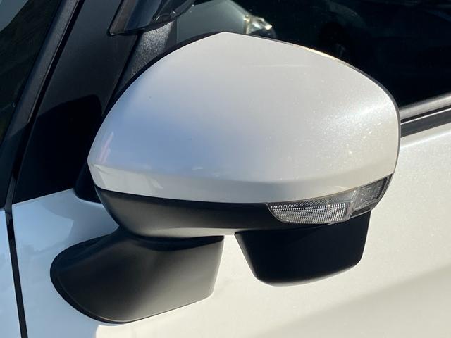 ルーミー カスタムＧ　衝突軽減ブレーキ・両側電動ドア・純正９型ナビ・モデリスタエアロ・社外１７アルミ・クルコン・電子パーキング・Ｂカメラ・ＥＴＣ・シートカバー・ドラレコ・Ｂｌｕｅｔｏｏｔｈ・ＬＥＤヘッド・コーナーセンサー（15枚目）