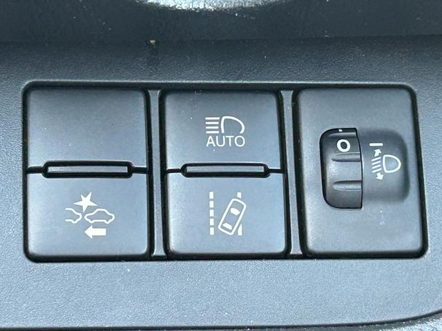 シエンタ ハイブリッドG トヨタセーフティーセンス・両側電動ドア・トヨタ純正ナビ・バックカメラ・ビルトインETC・前後ドラレコ・Bluetooth・フルセグ・レーンキープ・オートマチックハイビーム・プッシュスタート・スマキー(32枚目)