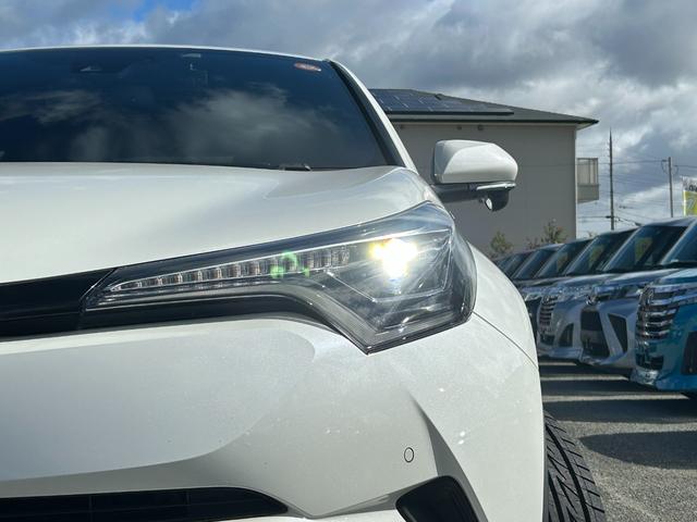 C-HR G トヨタセーフティーセンス・電子パーキング・ブラインドスポットモニター・社外ナビ・ETC・ドラレコ・LEDヘッド・Pスタート・クルコン・コーナーセンサー・ハーフレザー・Bluetooth・シートヒーター(10枚目)