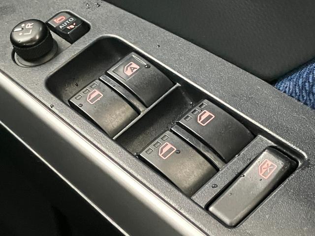 タンク カスタムG S 衝突軽減ブレーキ・両側電動ドア・社外ナビ・クルコン・バックカメラ・ビルトインETC・コーナーセンサー ドラレコ・LEDヘッドライト・Bluetooth・フルセグTV・純正アルミホイール・フォグランプ(38枚目)