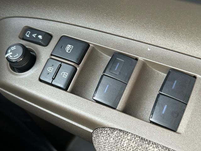 シエンタ Ｚ　衝突軽減・パノラミックビューモニター・両側電動ドア・ディスプレイオーディオ・レーンキープ・レーダークルコン・オートマチックハイビーム・コーナーセンサ・ビルトインＥＴＣ２．０・Ｂｌｕｅｔｏｏｔｈ・ＬＥＤ（38枚目）