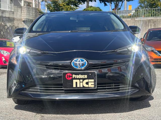 プリウス S トヨタ純正ナビ・Bカメラ・ビルトインETC・Bluetooth・LEDヘッドライト・純正AW・スマートキー・プッシュスタート・オートエアコン・ウィンカーミラー・パワーウィンドウ・アイドリングストップ(10枚目)