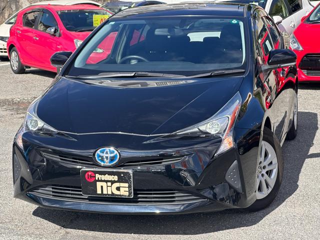 プリウス S トヨタ純正ナビ・Bカメラ・ビルトインETC・Bluetooth・LEDヘッドライト・純正AW・スマートキー・プッシュスタート・オートエアコン・ウィンカーミラー・パワーウィンドウ・アイドリングストップ(27枚目)