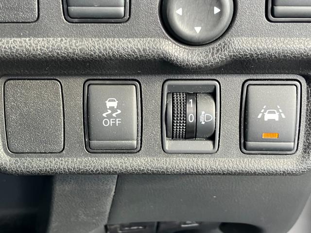 ノート e-パワー B エマージェンシーブレーキ・アラウンドビューモニター・ETC・レーンキープアシスト・コーナーセンサー スマートキー・プッシュスタート・オートエアコン・電動格納ミラー・アイドリングストップ・パワーウィンド(34枚目)