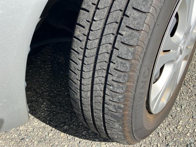 ノート ｅ－パワー　Ｂ　アラウンドビューモニター・エマージェンシーブレーキ・ＥＴＣ・プッシュスタート・コーナーセンサ・レーンキープアシスト・デジタルインナーミラー・スマートキー・ＡＵＴＯエアコン・　電格ミラ・ウィンカーミラー（15枚目）