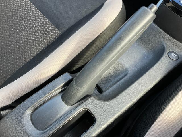 ノート ｅ－パワー　Ｂ　アラウンドビューモニター・エマージェンシーブレーキ・ＥＴＣ・プッシュスタート・コーナーセンサ・レーンキープアシスト・デジタルインナーミラー・スマートキー・ＡＵＴＯエアコン・　電格ミラ・ウィンカーミラー（37枚目）