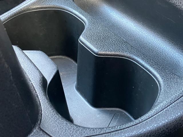 ノート ｅ－パワー　Ｂ　アラウンドビューモニター・エマージェンシーブレーキ・ＥＴＣ・プッシュスタート・コーナーセンサ・レーンキープアシスト・デジタルインナーミラー・スマートキー・ＡＵＴＯエアコン・　電格ミラ・ウィンカーミラー（39枚目）