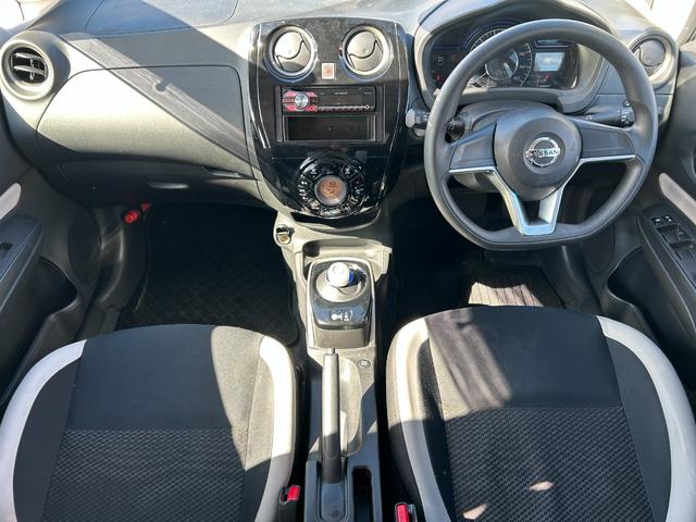 ノート ｅ－パワー　Ｂ　エマージェンシーブレーキ　アラウンドビューモニター　ＥＴＣ　プッシュスタート　レーンキープアシスト　コーナーセンサー　スマキー　デジタルインナーミラー　オーディオ　オートエアコン　電動格納ミラー（54枚目）