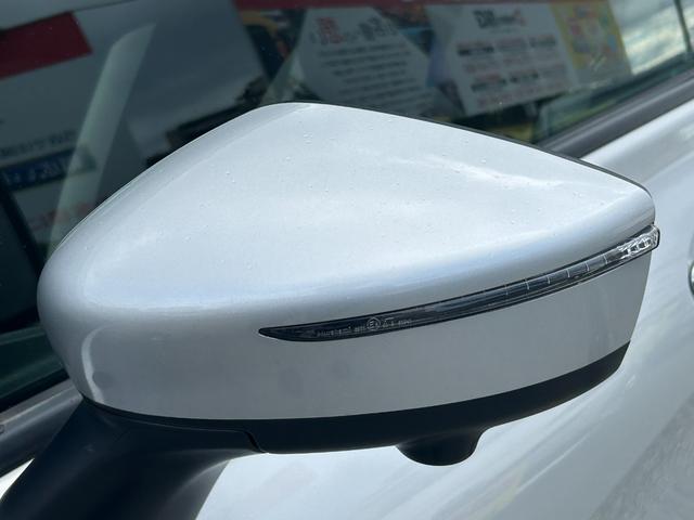 ノート ｅ－パワー　Ｂ　エマージェンシーブレーキ　アラウンドビューモニター　ＥＴＣ　プッシュスタート　レーンキープアシスト　コーナーセンサー　スマキー　デジタルインナーミラー　オーディオ　オートエアコン　電動格納ミラー（64枚目）