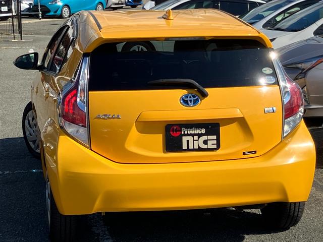 アクア S 社外ナビ・LEDヘッドライト・ビルドインETC・Bluetooth・フォグランプ・フルセグTV・キーレスエントリー ・オートエアコン・ウィンカーミラー・DVD・CD・パワーウィンドウ・横滑り防止装置(19枚目)