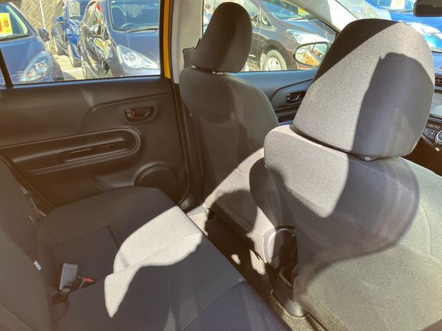 アクア S 社外ナビ・LEDヘッドライト・ビルドインETC・Bluetooth・フォグランプ・フルセグTV・キーレスエントリー ・オートエアコン・ウィンカーミラー・DVD・CD・パワーウィンドウ・横滑り防止装置(49枚目)