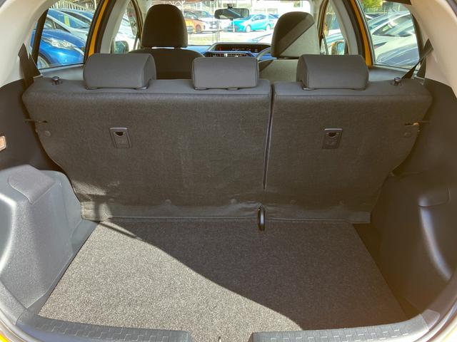 アクア S 社外ナビ・LEDヘッドライト・ビルドインETC・Bluetooth・フォグランプ・フルセグTV・キーレスエントリー ・オートエアコン・ウィンカーミラー・DVD・CD・パワーウィンドウ・横滑り防止装置(51枚目)