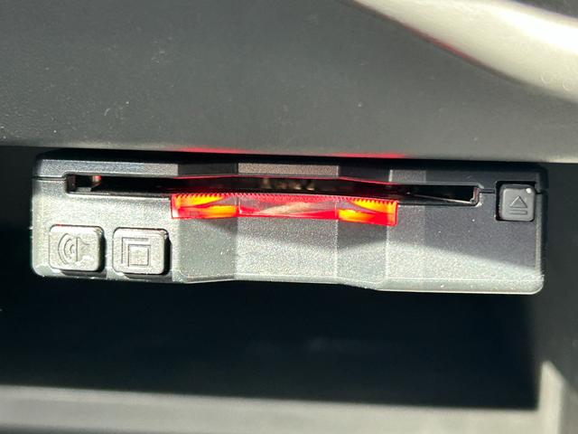 ノート ｅ－パワー　Ｂ　エマージェンシーブレーキ・アラウンドビューモニター・コーナーセンサー・ＥＴＣ・レーンキープアシスト・スマートキ・プッシュスタート・オートエアコン・電動格納ミラー・ウィンカーミラー・アイドリングストップ（35枚目）