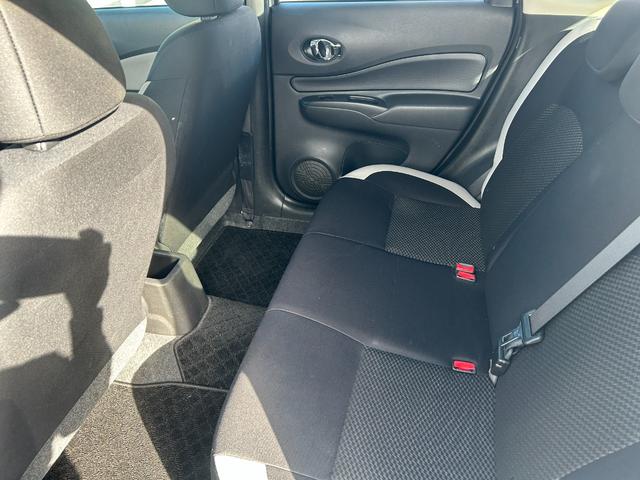 ノート ｅ－パワー　Ｂ　エマージェンシーブレーキ・アラウンドビューモニター・コーナーセンサー・ＥＴＣ・レーンキープアシスト・スマートキ・プッシュスタート・オートエアコン・電動格納ミラー・ウィンカーミラー・アイドリングストップ（53枚目）