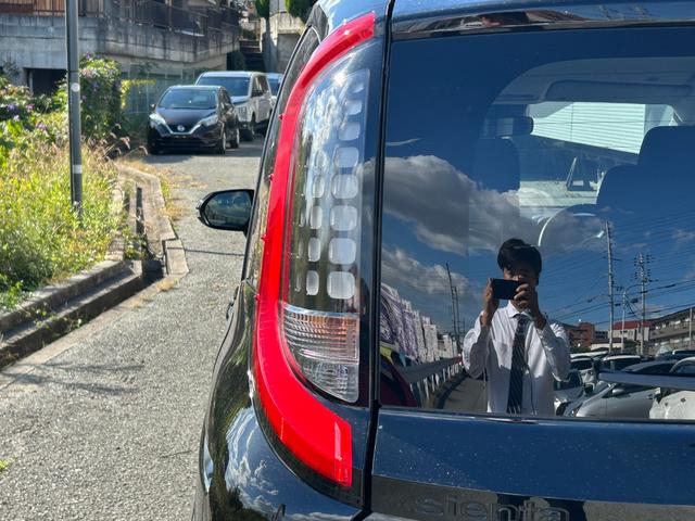 シエンタ ハイブリッドZ 衝突軽減・両側電動ドア・パノラミックビューモニター・純ディスプレイオーディオ・ETC・コーナーセンサ・LEDヘッド・ブラインドスポットM・レーダークルコン・Bluetooth・オートマチックハイビーム(22枚目)