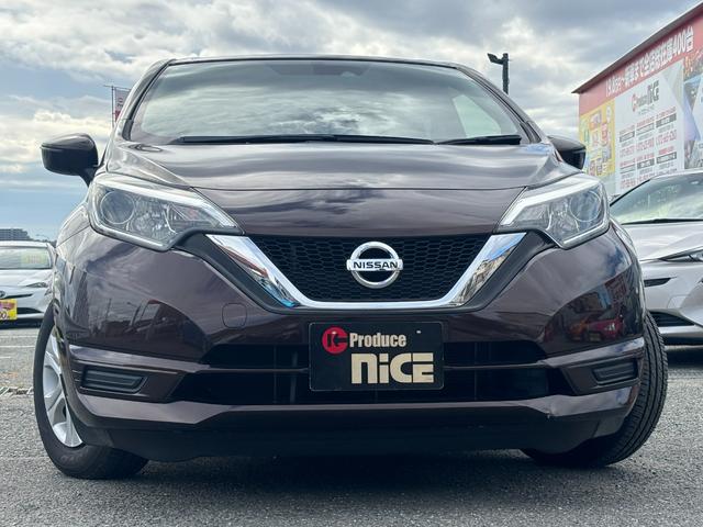 ノート Ｘ　エマージェンシーブレーキ・レーンキープ・アイドリングストップ・プッシュスタート・スマートキー・オーディオ・電動格納ミラー・ウィンカーミラー・パワーウィンドウ（5枚目）