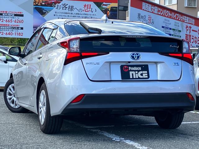 プリウス Ｓ　衝突軽減ブレーキ・純正ナビ・Ｂカメ・ビルトインＥＴＣ　Ｂｌｕｅｔｏｏｔｈ・クルコン・レーンキープ・オートマチックハイビーム・純正ＡＷ・ＬＥＤヘッドライト・コーナーセンサー・スマートキ・プッシュスタート（18枚目）