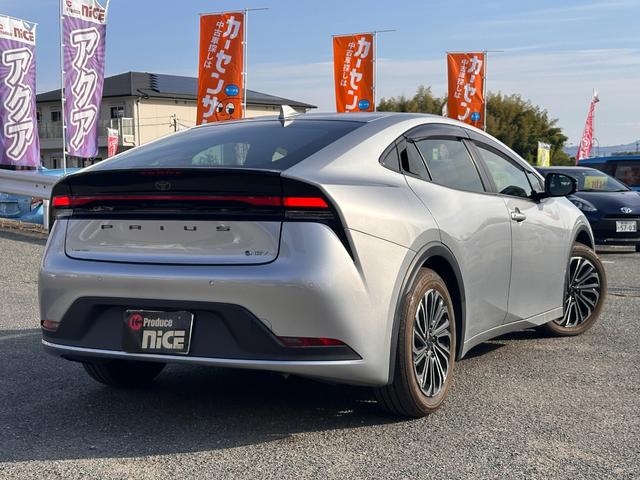 プリウス Ｘ　トヨタセーフティーセンス・８型ＤＡ・電子パーキング・ブラインドスポットＭ・バックカメラ・ＥＴＣ２．０・レーダークルコン・コーナーセンサー・オートマチックハイビーム・Ｂｌｕｅｔｏｏｔｈ・モデリスタＡＷ（30枚目）