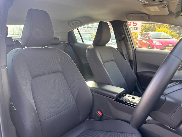 プリウス Ｘ　トヨタセーフティーセンス・８型ＤＡ・電子パーキング・ブラインドスポットＭ・バックカメラ・ＥＴＣ２．０・レーダークルコン・コーナーセンサー・オートマチックハイビーム・Ｂｌｕｅｔｏｏｔｈ・モデリスタＡＷ（51枚目）