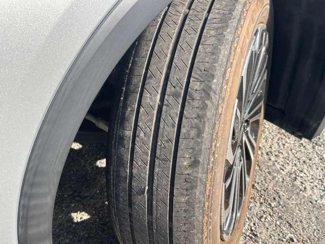 プリウス Ｘ　トヨタセーフティーセンス・８型ＤＡ・電子パーキング・ブラインドスポットＭ・バックカメラ・ＥＴＣ２．０・レーダークルコン・コーナーセンサー・オートマチックハイビーム・Ｂｌｕｅｔｏｏｔｈ・モデリスタＡＷ（71枚目）