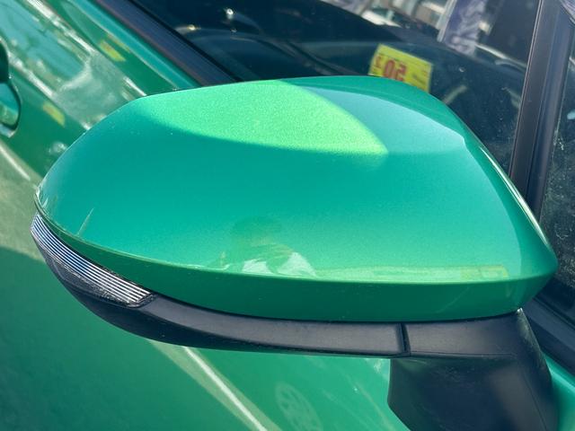 シエンタ ハイブリッドＧ　ＴＯＹＯＴＡセーフティセンス・純正ナビ・Ｂカメラ・シートヒーター・ＥＴＣ・フルセグＴＶ・ＬＥＤヘッド・純正アルミ・両側電動スライドドア・フォグランプ・オートエアコン・パワーウィンドウ・ウィンカーミラー（15枚目）