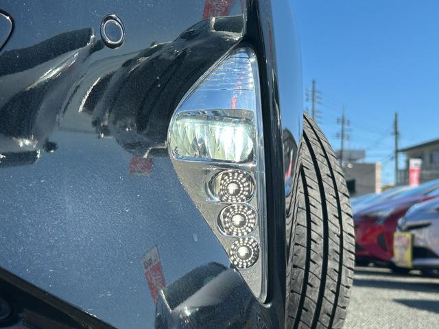 プリウス Sセーフティプラス 衝突軽減ブレーキ・純正ナビ・ETC2.0・Bluetooth・Bカメ・レーンキープ・クルコン・オートマチックハイビーム・前後ドライブレコーダー・コーナーセンサー・パーキングアシスト・LEDヘッドライト(12枚目)