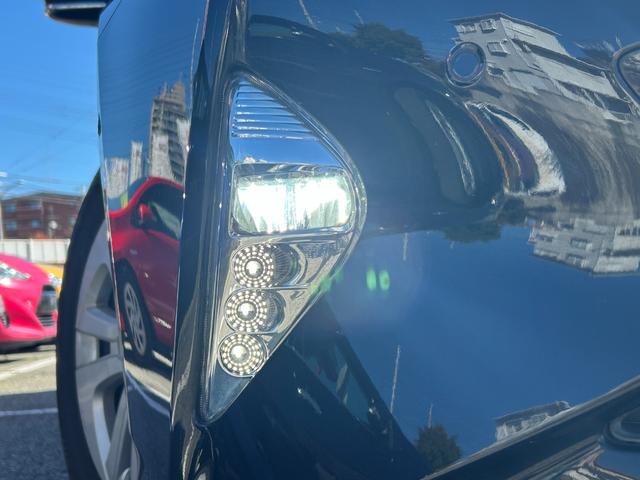 プリウス Sセーフティプラス 衝突軽減ブレーキ・純正ナビ・ETC2.0・Bluetooth・Bカメ・レーンキープ・クルコン・オートマチックハイビーム・前後ドライブレコーダー・コーナーセンサー・パーキングアシスト・LEDヘッドライト(13枚目)