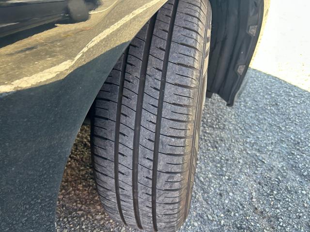 プリウス Sセーフティプラス 衝突軽減ブレーキ・純正ナビ・ETC2.0・Bluetooth・Bカメ・レーンキープ・クルコン・オートマチックハイビーム・前後ドライブレコーダー・コーナーセンサー・パーキングアシスト・LEDヘッドライト(17枚目)