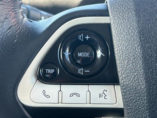 プリウス Sセーフティプラス 衝突軽減ブレーキ・純正ナビ・ETC2.0・Bluetooth・Bカメ・レーンキープ・クルコン・オートマチックハイビーム・前後ドライブレコーダー・コーナーセンサー・パーキングアシスト・LEDヘッドライト(50枚目)