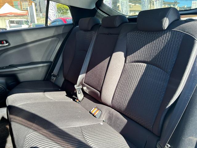 プリウス Sセーフティプラス 衝突軽減ブレーキ・純正ナビ・ETC2.0・Bluetooth・Bカメ・レーンキープ・クルコン・オートマチックハイビーム・前後ドライブレコーダー・コーナーセンサー・パーキングアシスト・LEDヘッドライト(60枚目)