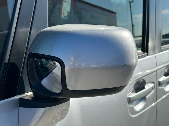 N-BOX G 社外ナビ・Bluetooth・ETC・両側スライドドア・プッシュスタート・フルセグTV・スマートキー・フルフラットシート・ベンチシート・オートエアコン・DVD・パワーウィンドウ・アイドリングストップ(12枚目)