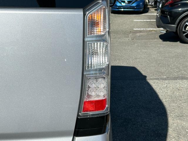 N-BOX G 社外ナビ・Bluetooth・ETC・両側スライドドア・プッシュスタート・フルセグTV・スマートキー・フルフラットシート・ベンチシート・オートエアコン・DVD・パワーウィンドウ・アイドリングストップ(71枚目)