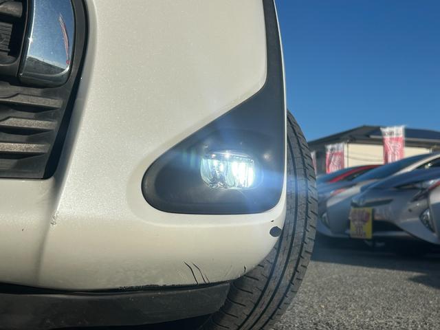 シエンタ Ｇ　トヨタセーフティーセンス・パノラミックビューモニター・ＬＥＤヘッドライト・両側電動ドア・シートヒーター・純正ナビ・ビルトインＥＴＣ・レーンキープ・ドラレコ・Ｂｌｕｅｔｏｏｔｈ・フォグランプ　スマキー（12枚目）