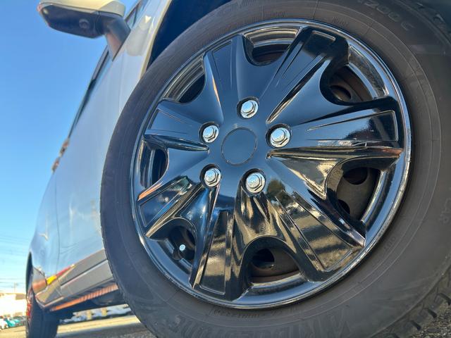 シエンタ Ｇ　トヨタセーフティーセンス・パノラミックビューモニター・ＬＥＤヘッドライト・両側電動ドア・シートヒーター・純正ナビ・ビルトインＥＴＣ・レーンキープ・ドラレコ・Ｂｌｕｅｔｏｏｔｈ・フォグランプ　スマキー（16枚目）