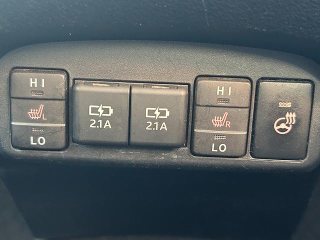 シエンタ Ｇ　トヨタセーフティーセンス・パノラミックビューモニター・ＬＥＤヘッドライト・両側電動ドア・シートヒーター・純正ナビ・ビルトインＥＴＣ・レーンキープ・ドラレコ・Ｂｌｕｅｔｏｏｔｈ・フォグランプ　スマキー（41枚目）