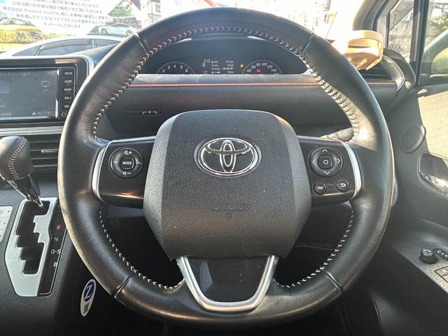 シエンタ Ｇ　トヨタセーフティーセンス・パノラミックビューモニター・ＬＥＤヘッドライト・両側電動ドア・シートヒーター・純正ナビ・ビルトインＥＴＣ・レーンキープ・ドラレコ・Ｂｌｕｅｔｏｏｔｈ・フォグランプ　スマキー（52枚目）